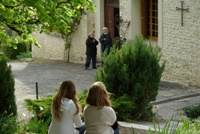 accueil hotellerie abbaye Maumont