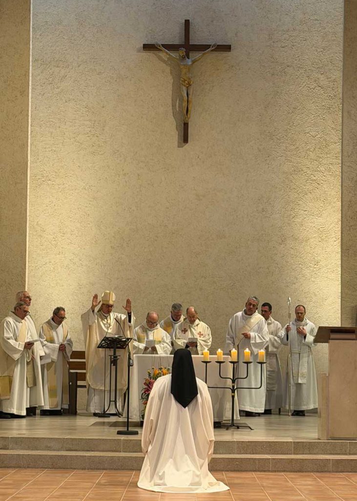 Profession solennelle de soeur Marie-Marthe à l'abbaye de La Coudre