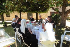 accueil des scouts au monastère de Prailles